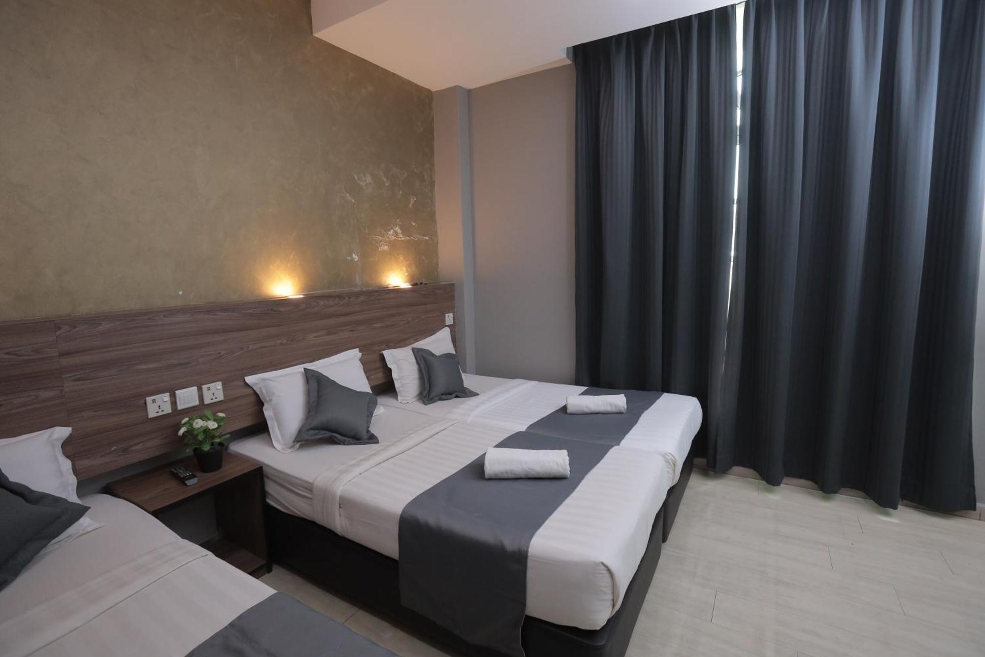 Dj Citi Point Hotel Kuala Terengganu Exterior foto